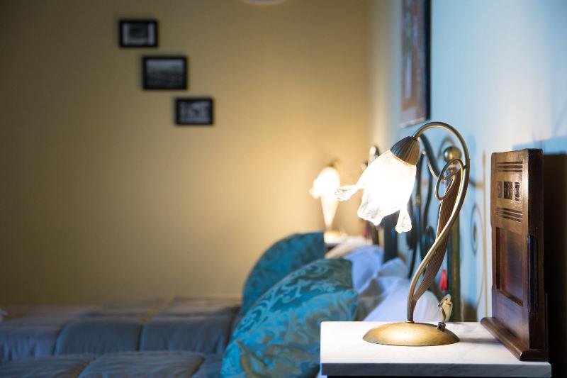 Palazzo Lauritano - Historic Rooms - Oda