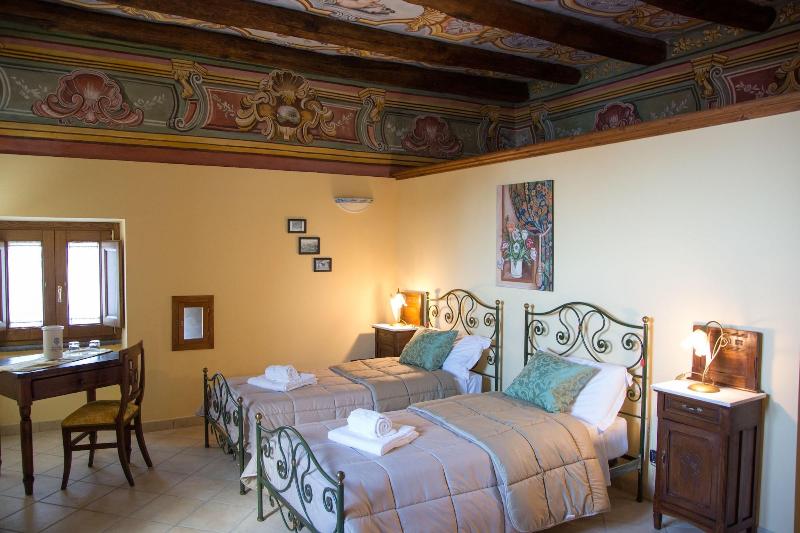 Palazzo Lauritano - Historic Rooms - Oda