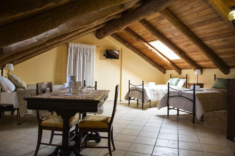 Palazzo Lauritano - Historic Rooms - Oda