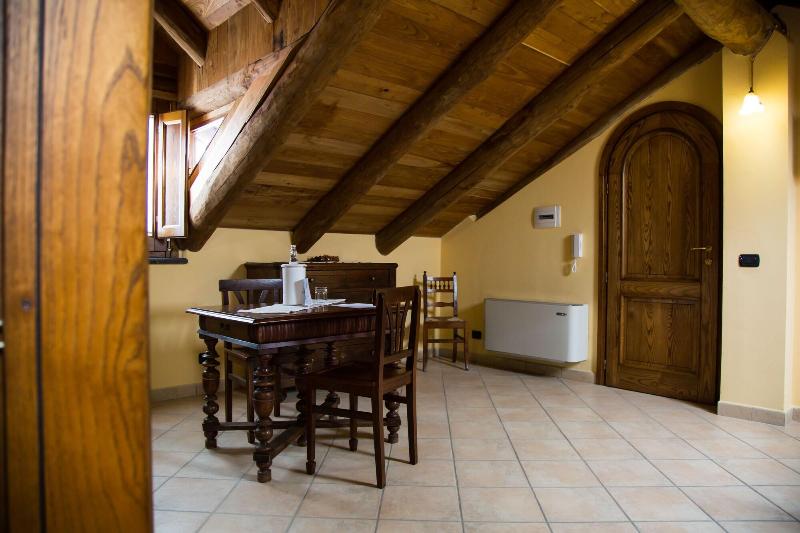 Palazzo Lauritano - Historic Rooms - Oda