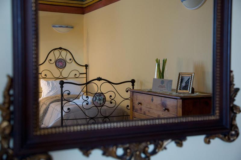 Palazzo Lauritano - Historic Rooms - Oda