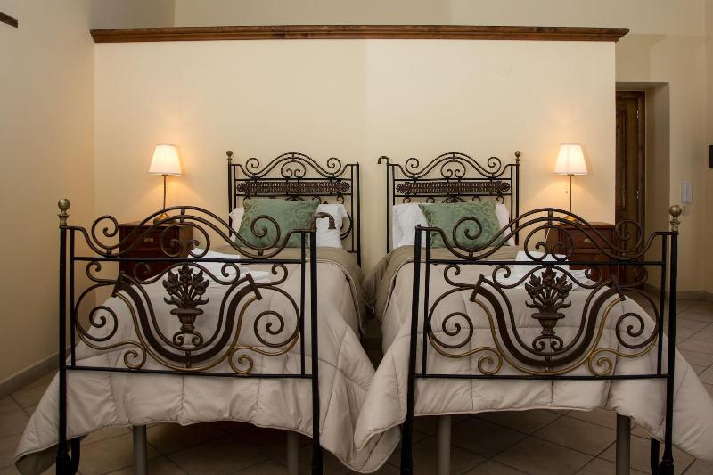 Palazzo Lauritano - Historic Rooms - Oda