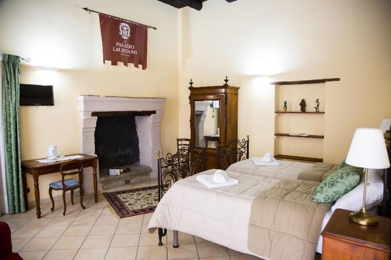 Palazzo Lauritano - Historic Rooms - Oda