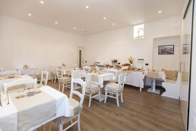 Palazzo Lauritano - Historic Rooms - Restoran