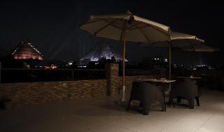 Makadi Pyramids View fotoÄŸrafÄ±