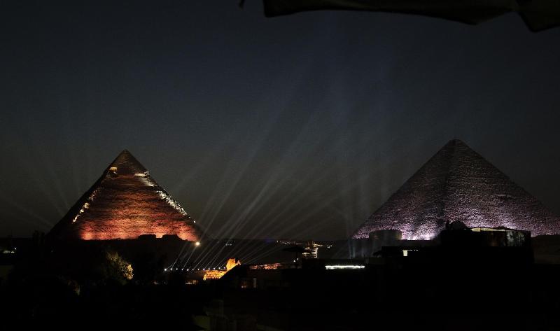 Makadi Pyramids View - Teras