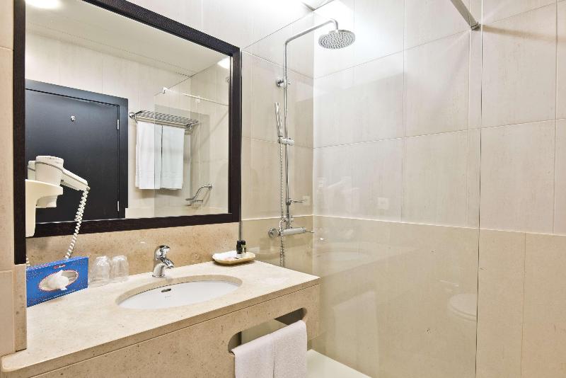 Lam Hotel Estarreja - Oda