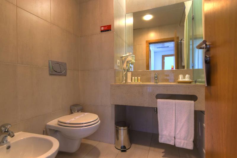 Lam Hotel Estarreja - Oda
