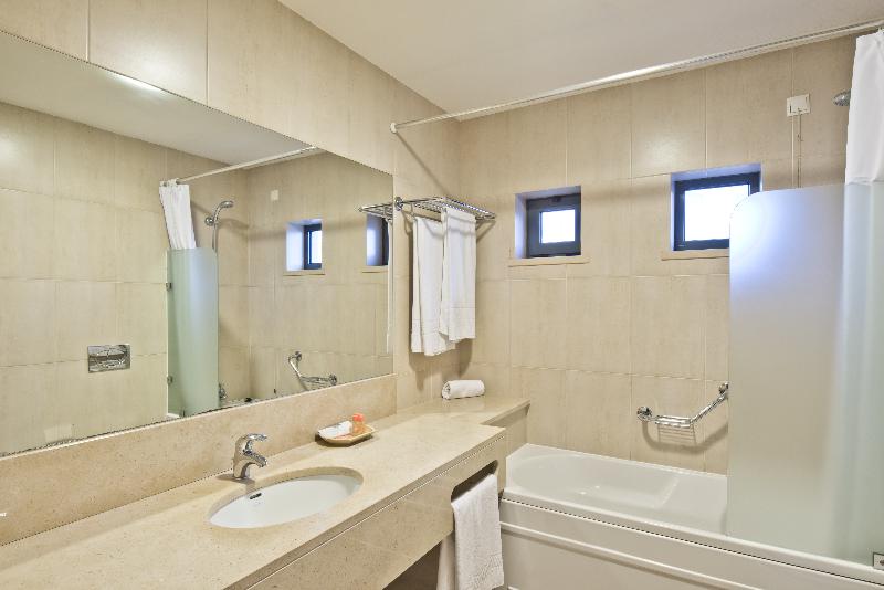 Lam Hotel Estarreja - Oda