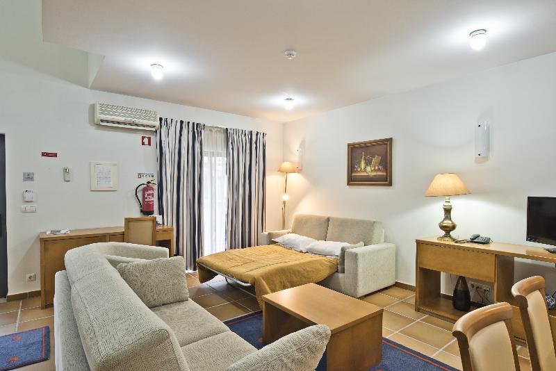 Lam Hotel Estarreja - Oda