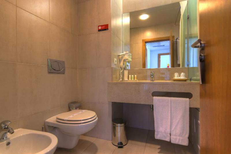 Lam Hotel Estarreja - Oda