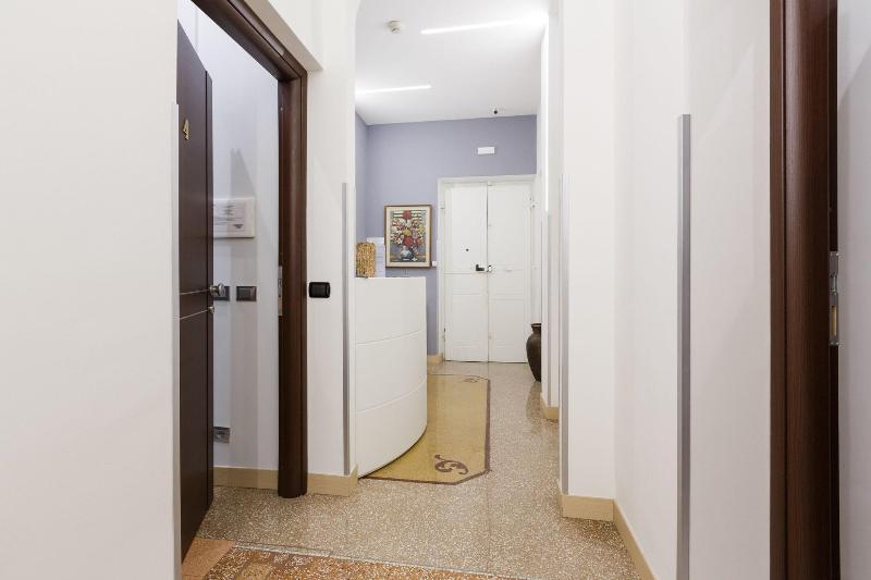 Domus Terenzio - Lobi
