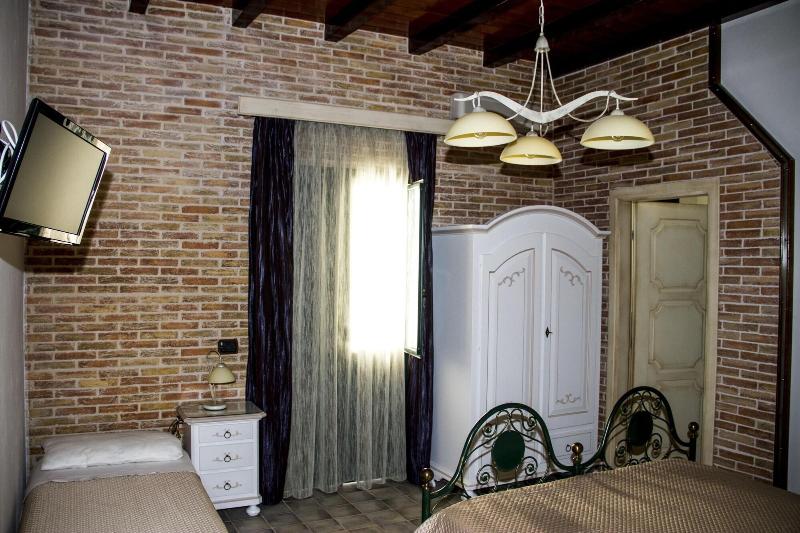 B&B Vicolo Del Porto - Oda
