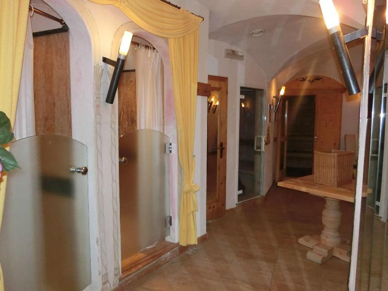 Garni Criss - Lobi