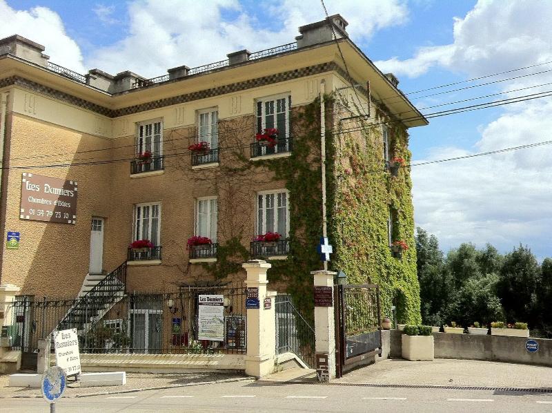 Chambres d'hôtes Les Damiers - Genel