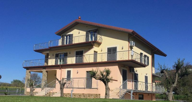 Miro' Agropoli - Genel
