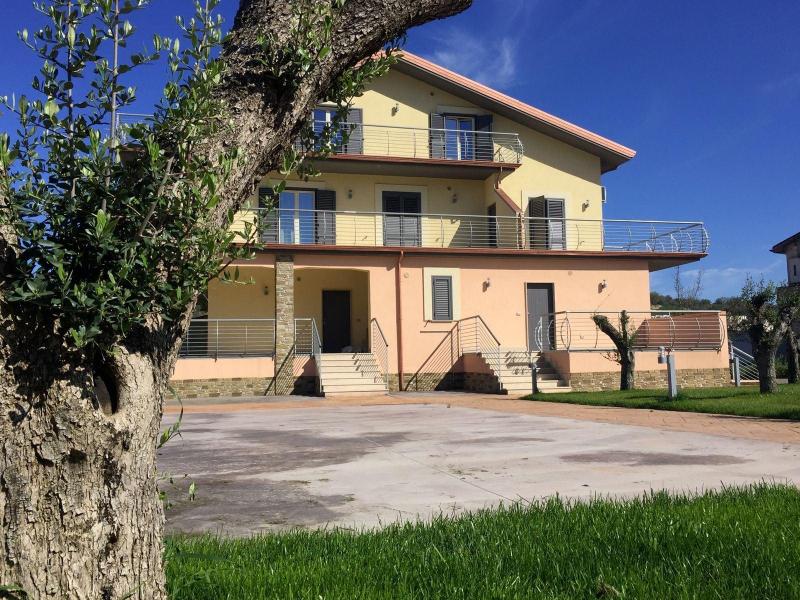 Miro' Agropoli - Genel