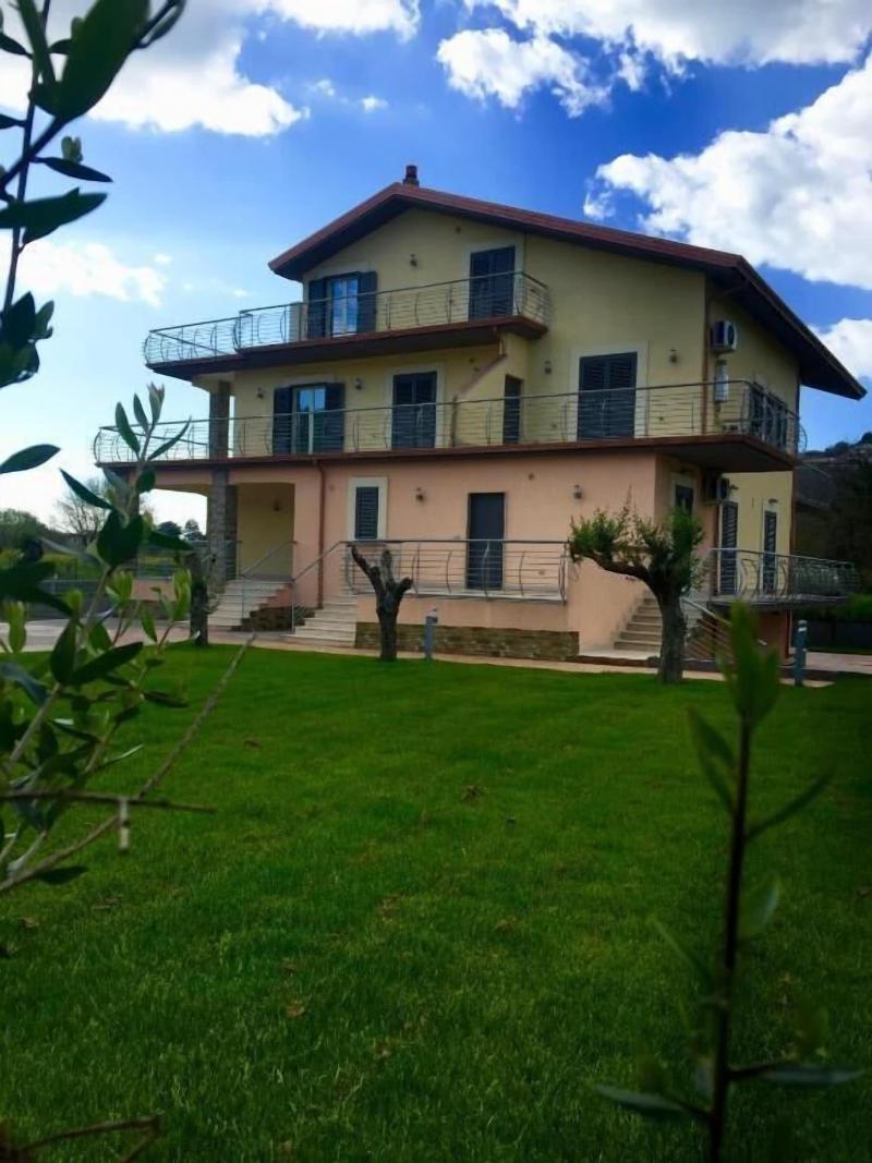 Miro' Agropoli - Genel
