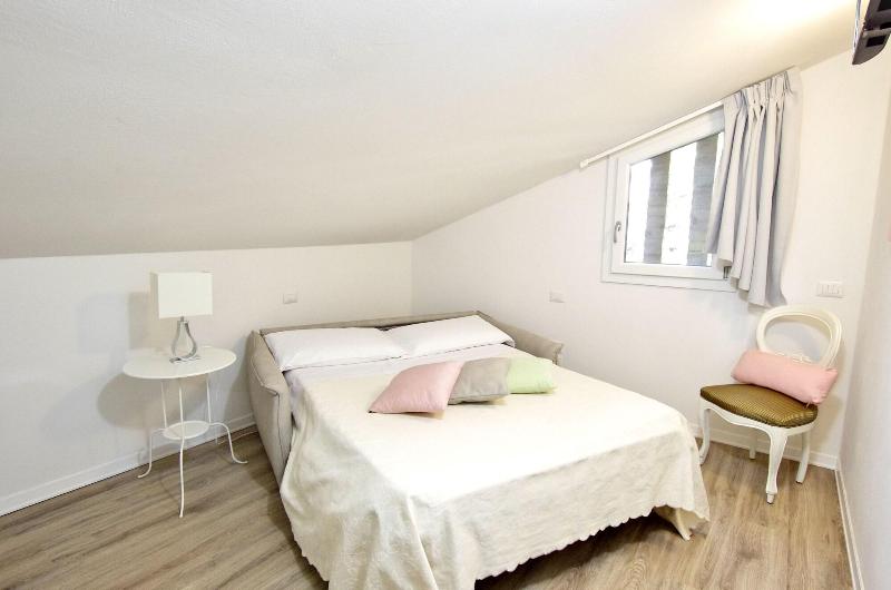 B & B La Cornice - Gina Room With Bathroom and Pri - Oda