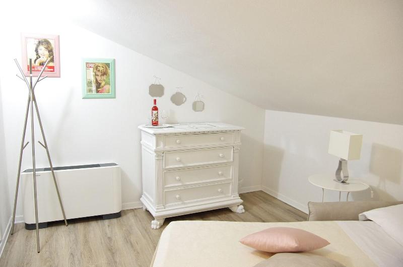 B & B La Cornice - Gina Room With Bathroom and Pri - Oda