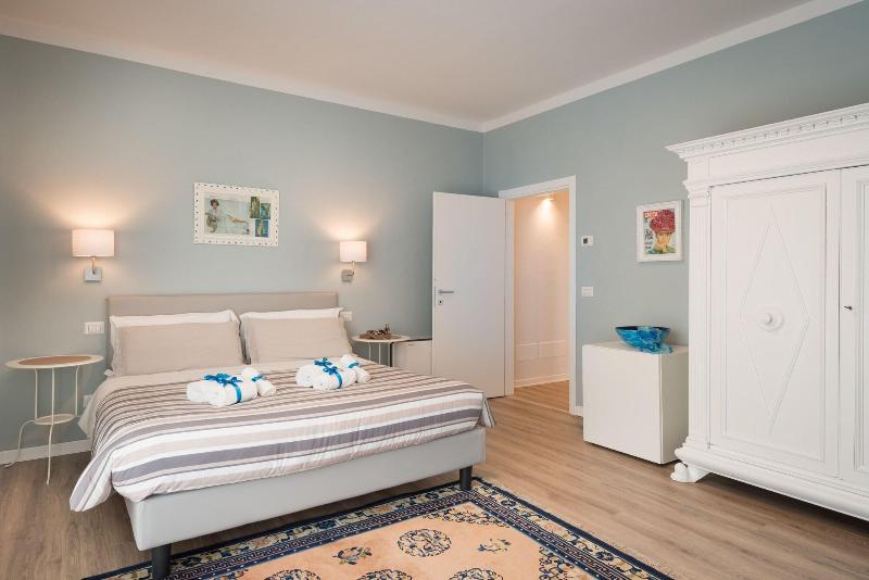 B & B La Cornice - Gina Room With Bathroom and Pri - Oda
