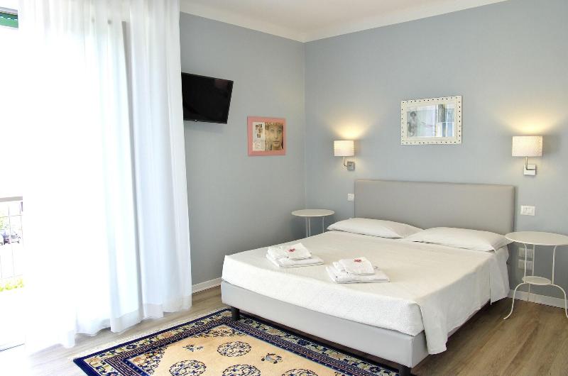 B & B La Cornice - Gina Room With Bathroom and Pri - Oda