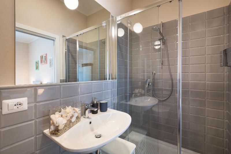B & B La Cornice - Gina Room With Bathroom and Pri - Oda