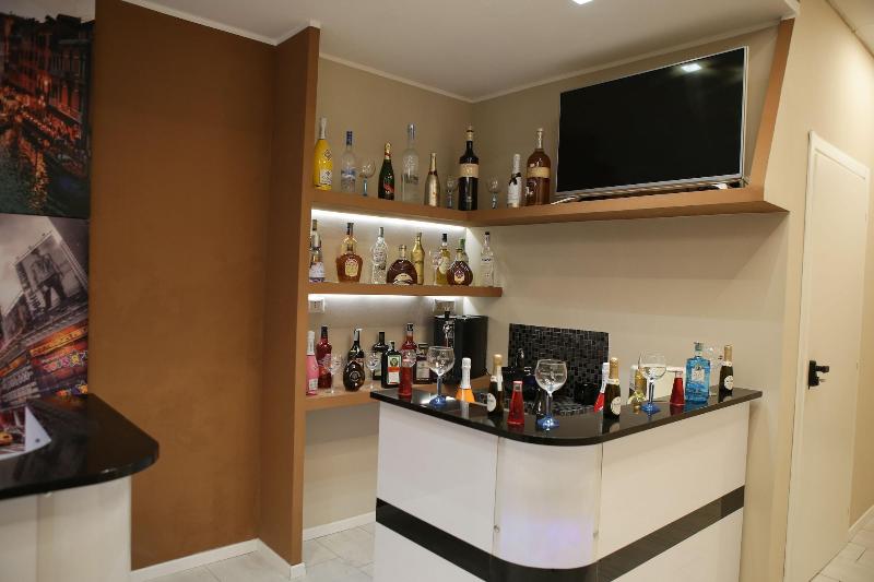 Primo Hotel - Bar