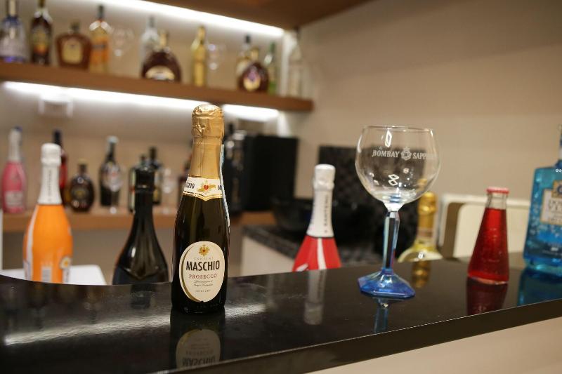 Primo Hotel - Bar