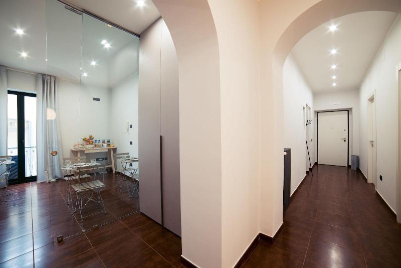 Glam House - Lobi