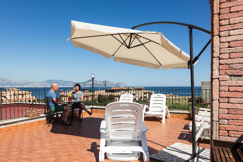 Bed & Breakfast Marina D'Aspra - Teras