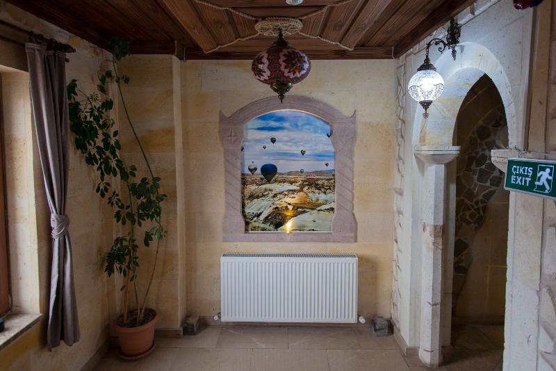 Peace Stone House - Genel