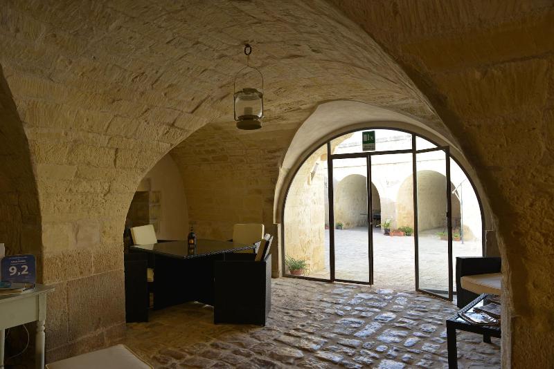 Relais Cimillà - Lobi