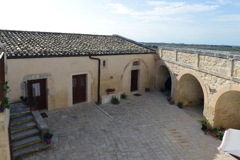 Relais Cimillà - Genel