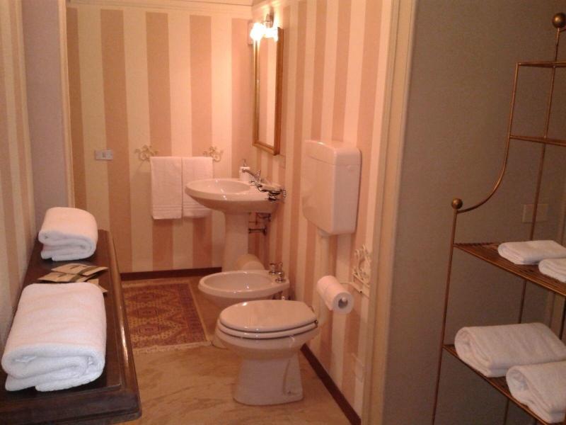 Antica Dimora B&B in Historic Residence - Oda