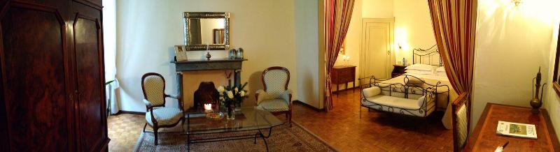 Antica Dimora B&B in Historic Residence - Oda