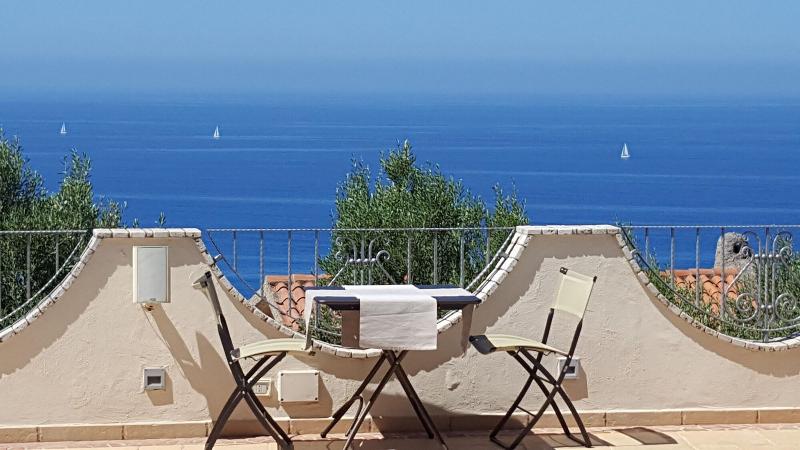 La Suite Del Faro - Genel