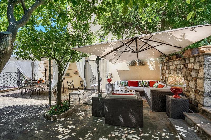 Relais 147 - Genel