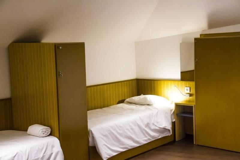 Internacional Azores Boutique - Oda