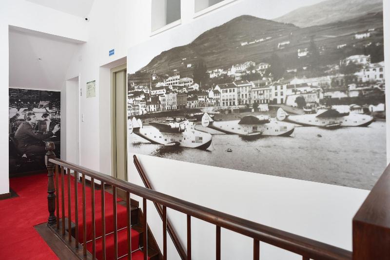Internacional Azores Boutique - Oda