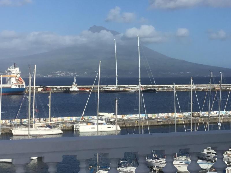 Internacional Azores Boutique - Oda