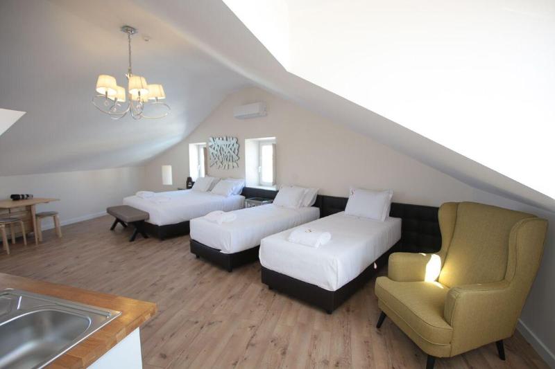 Sui7Es Guest House Cascais - Oda