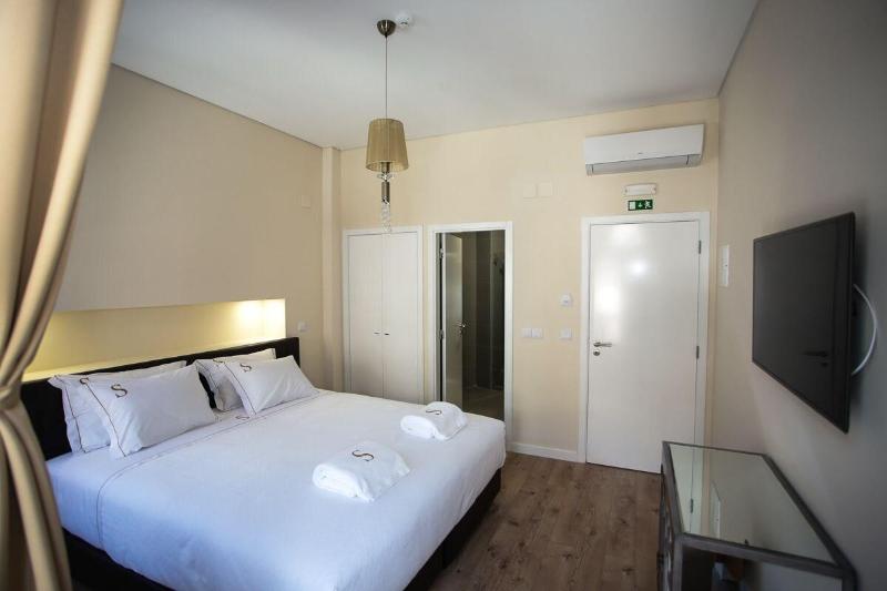 Sui7Es Guest House Cascais - Oda