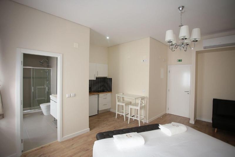 Sui7Es Guest House Cascais - Oda