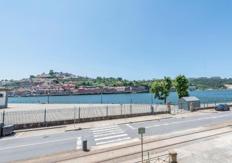 BO Miragaia - Riverside Suítes - Oda