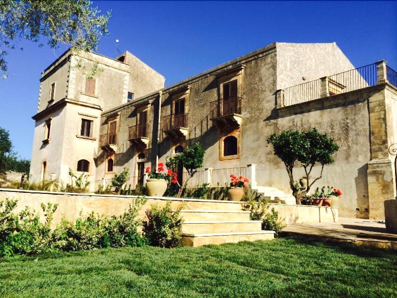 Borgo Del Carato - Genel