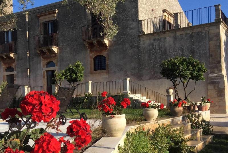 Borgo Del Carato - Genel