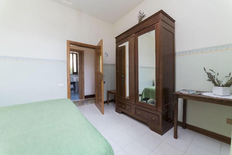 Albachiara Casa Di Campagna B&B - Oda