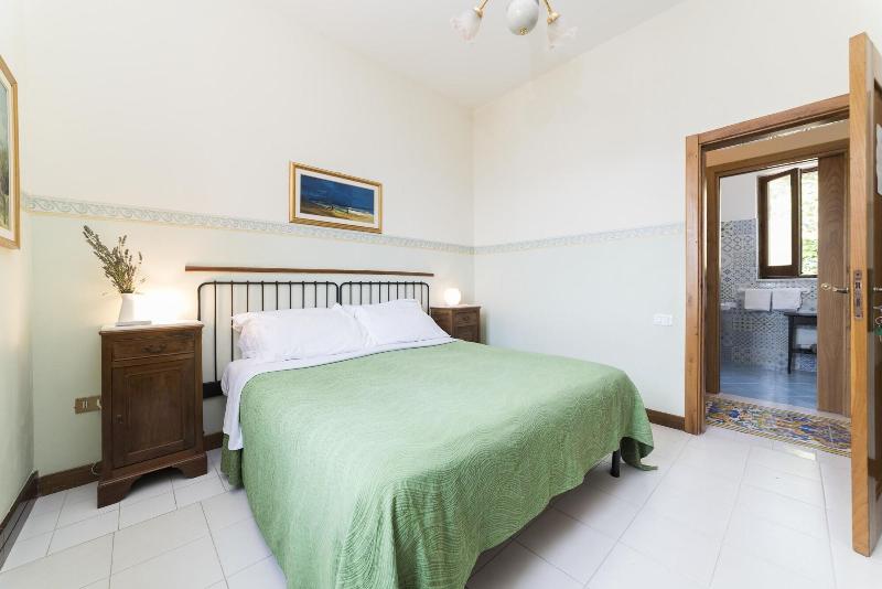 Albachiara Casa Di Campagna B&B - Oda