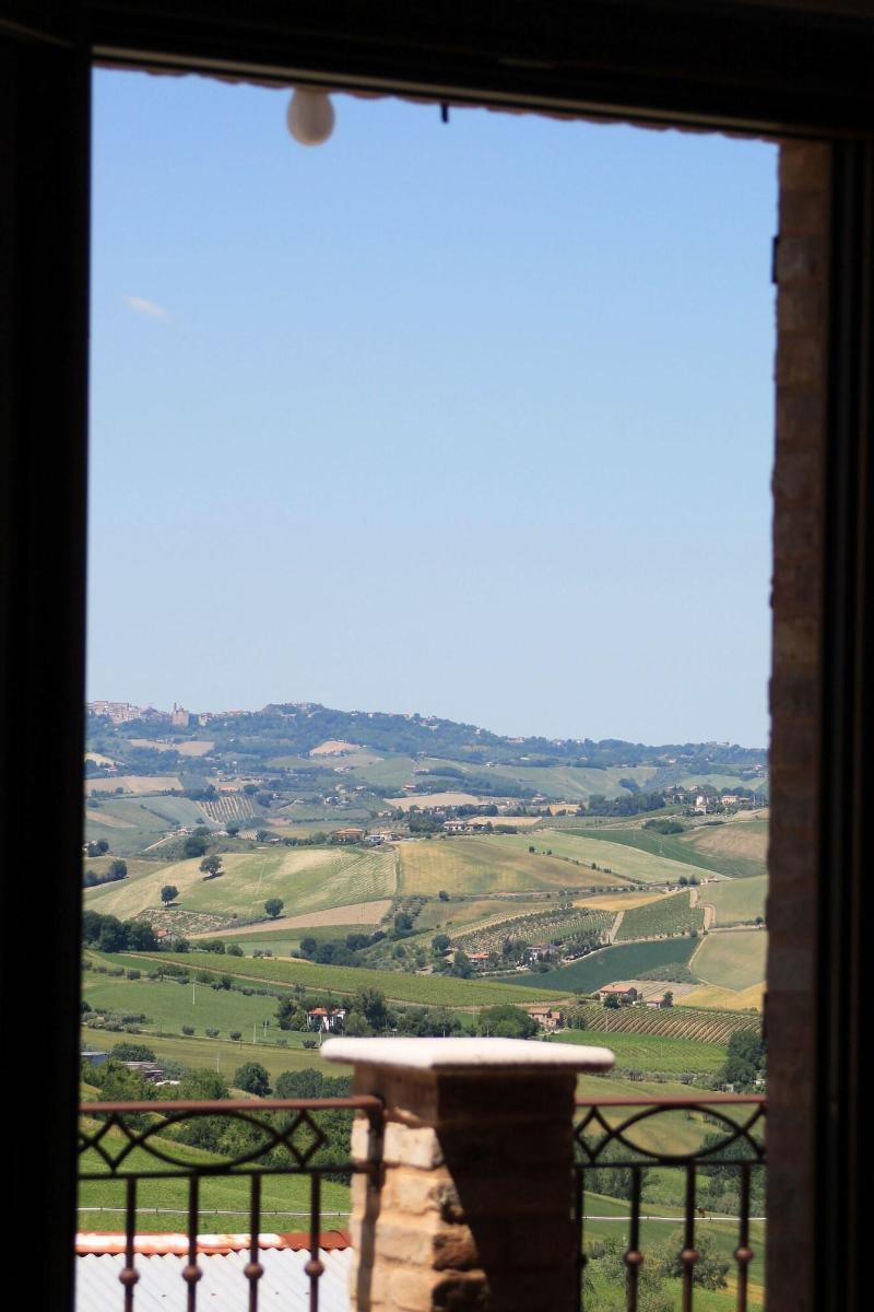 Dimora Rosso Piceno - Oda